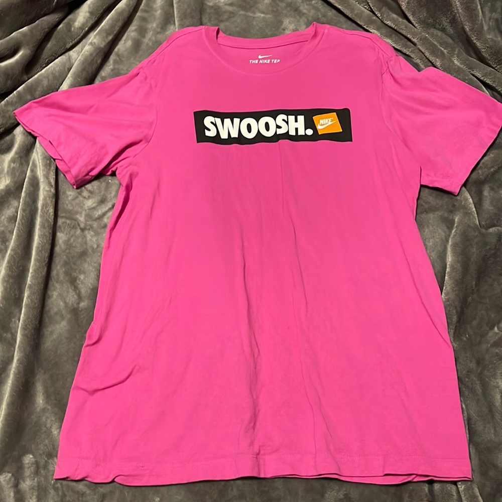 Nike Graphic Tee